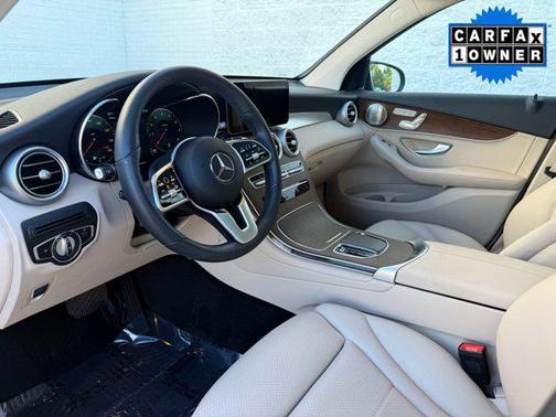 2021 Mercedes-Benz GLC 300 4MATIC