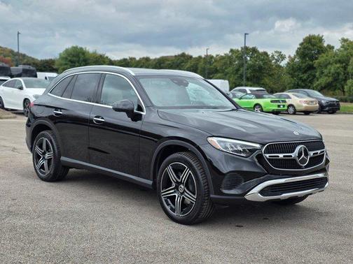 2026 Mercedes-Benz GLC 300 4MATIC
