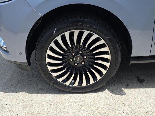 2019 Lincoln Navigator L Black Label