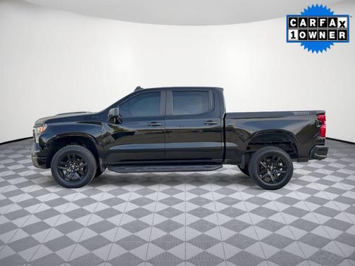 Black 2022 Chevrolet Silverado 1500 Custom Trail Boss
