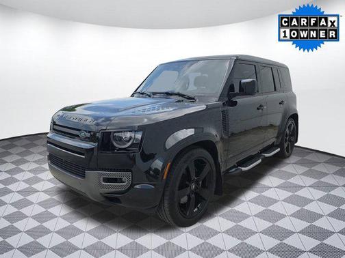 2024 Land Rover Defender 110 V8