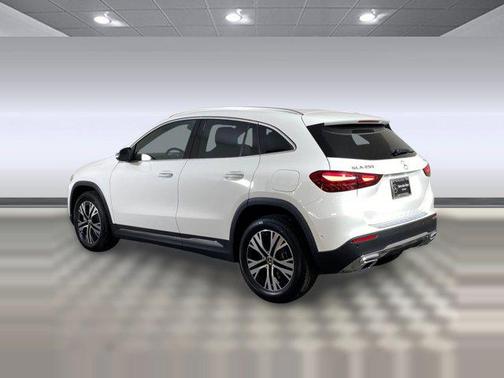 2026 Mercedes-Benz GLA 250 4MATIC