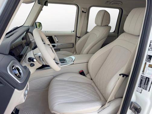 MANUFAKTUR Moonlight White Metallic 2027 Mercedes-Benz G-Class G 580e