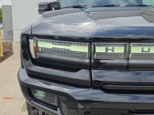 2024 GMC HUMMER EV SUV 2X