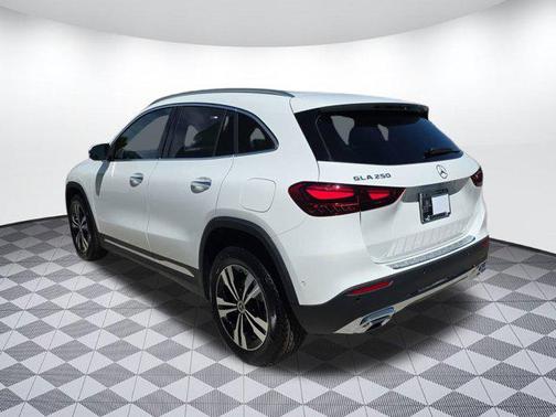 2025 Mercedes-Benz GLA 250 4MATIC