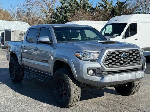 2017 Toyota Tacoma TRD Sport