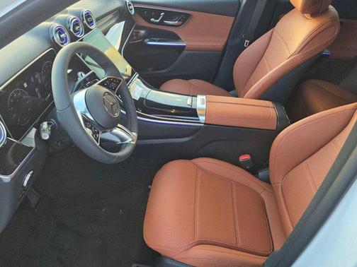 Polar White 2026 Mercedes-Benz GLC 300 4MATIC