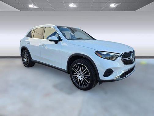 2026 Mercedes-Benz GLC 300 4MATIC