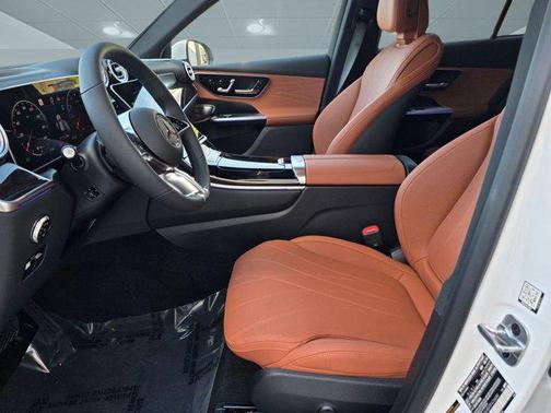 2026 Mercedes-Benz GLC 300 4MATIC