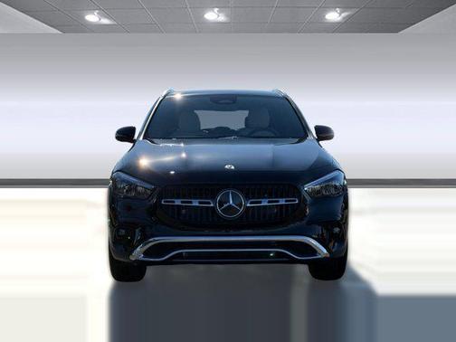 Night Black 2026 Mercedes-Benz GLA 250 4MATIC