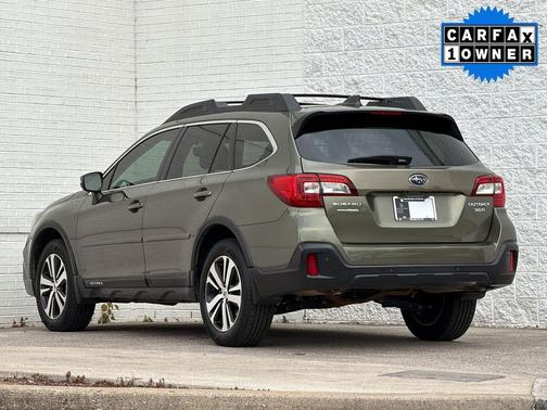 Wilderness Green Metallic 2018 Subaru Outback 3.6R Limited