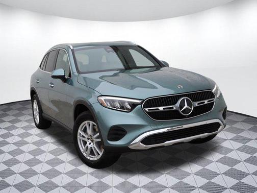 2025 Mercedes-Benz GLC 300 4MATIC