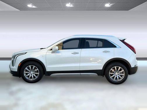 Crystal White Tricoat 2020 Cadillac XT4 Premium Luxury