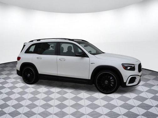 2025 Mercedes-Benz AMG GLB 35 4MATIC