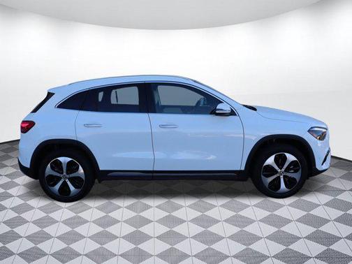 2025 Mercedes-Benz GLA 250 Base