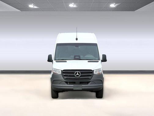 2025 Mercedes-Benz Sprinter 2500 High Roof