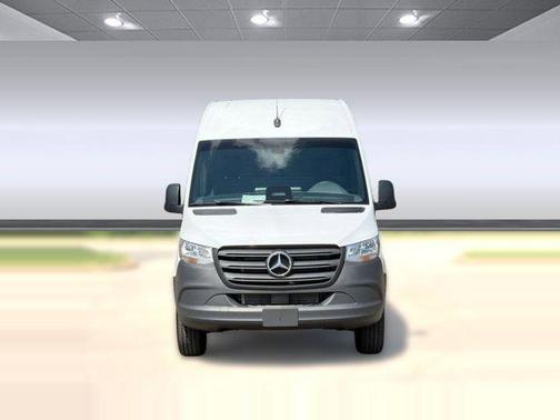 Arctic White 2026 Mercedes-Benz Sprinter 2500 High Roof