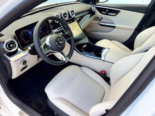 Polar White 2027 Mercedes-Benz C-Class C 300 4MATIC