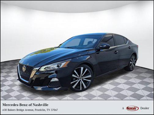 2022 Nissan Altima SR FWD