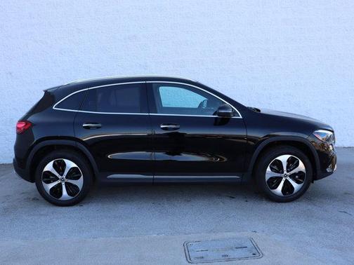 2025 Mercedes-Benz GLA 250 Base