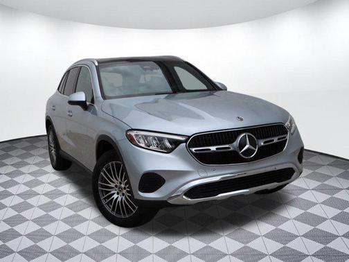 2025 Mercedes-Benz GLC 300 4MATIC