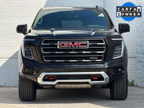 Onyx Black 2026 GMC Yukon 4WD AT4