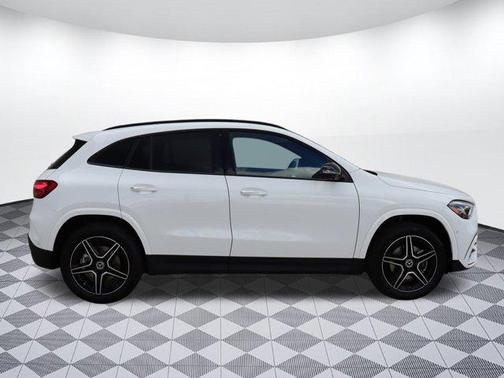 2025 Mercedes-Benz GLA 250 4MATIC
