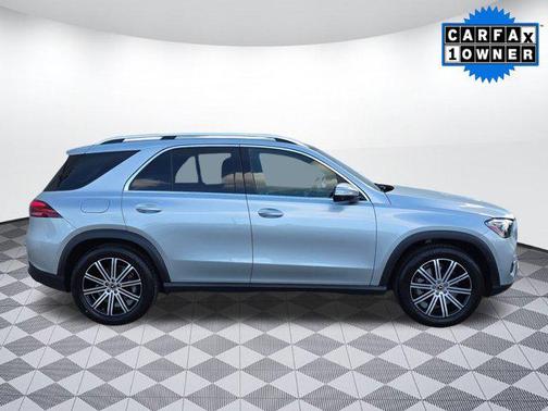 2025 Mercedes-Benz GLE 450e 4MATIC