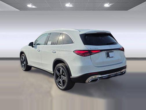 2026 Mercedes-Benz GLC 300 4MATIC