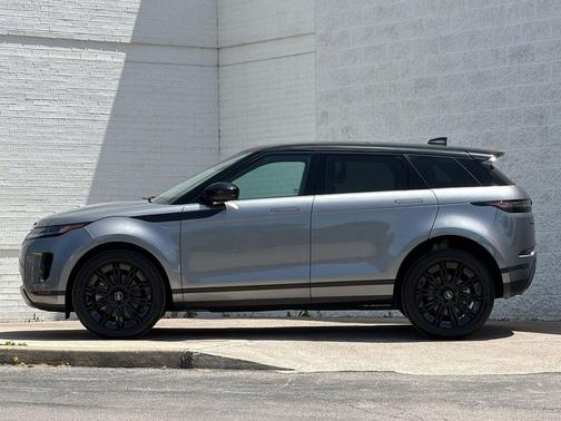 Santorini Black Metallic 2024 Land Rover Range Rover Evoque Core S