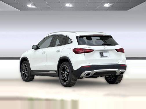 Polar White 2026 Mercedes-Benz GLA 250 4MATIC