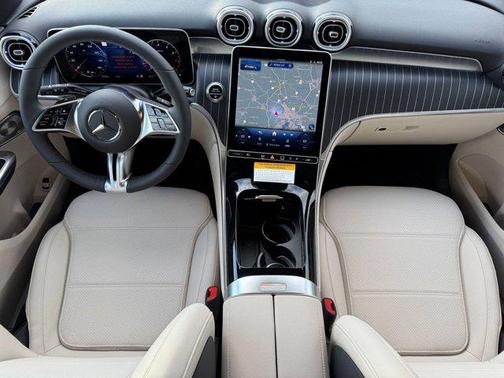 2026 Mercedes-Benz GLC 300 4MATIC