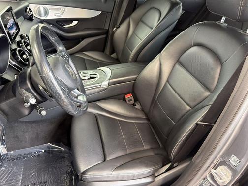 Selenite Grey Metallic 2019 Mercedes-Benz GLC 350e 4MATIC