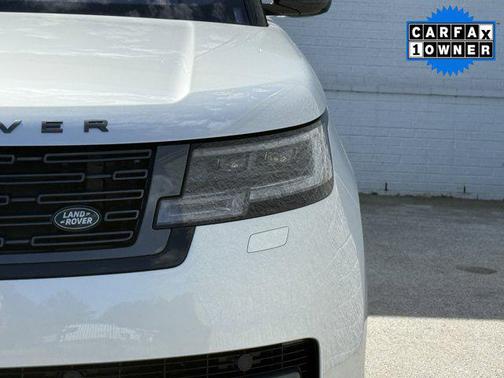2023 Land Rover Range Rover P530 SE