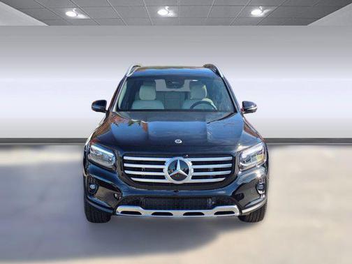 Night Black 2026 Mercedes-Benz GLB 250 4MATIC