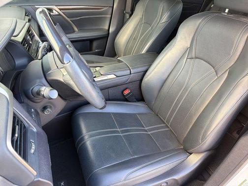 Eminent White Pearl 2019 Lexus RX 350 Base