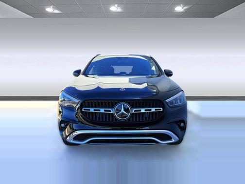 Night Black 2025 Mercedes-Benz GLA 250 4MATIC