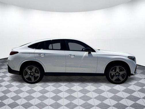 2025 Mercedes-Benz GLC 300 4MATIC Coupe