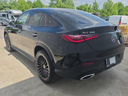 2025 Mercedes-Benz GLC 300 4MATIC Coupe