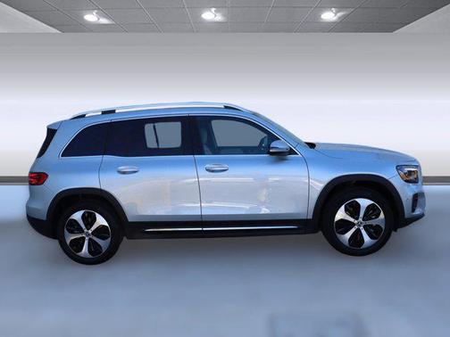 2025 Mercedes-Benz GLB 250 Base