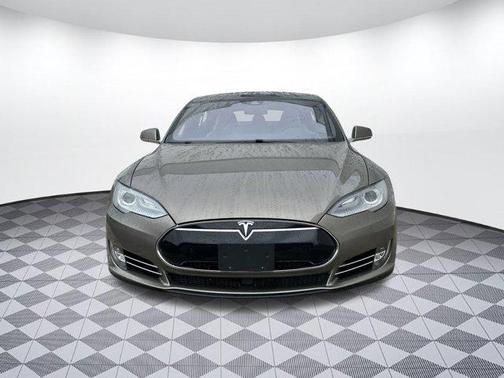 2016 Tesla Model S 90D
