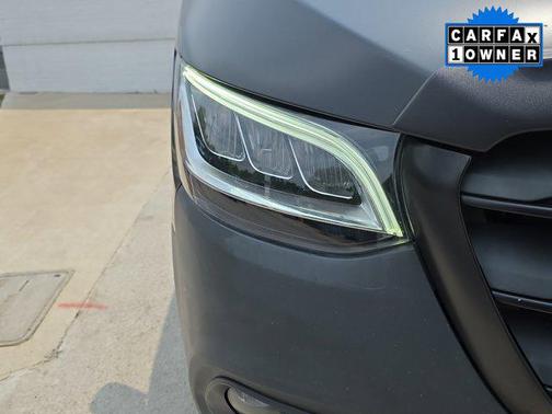 2021 Mercedes-Benz Sprinter 2500 Standard Roof