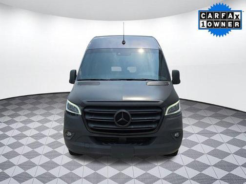 2021 Mercedes-Benz Sprinter 2500 Standard Roof