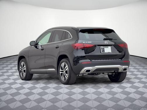 Night Black 2026 Mercedes-Benz GLA 250 Base