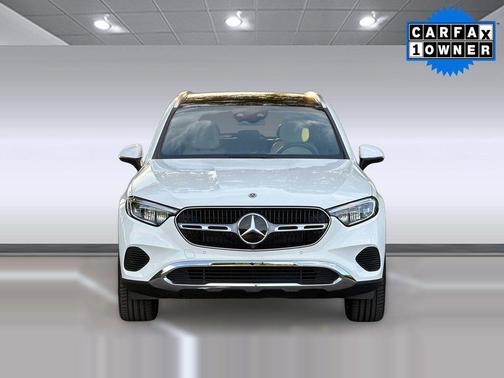 White 2026 Mercedes-Benz GLC 300 Base