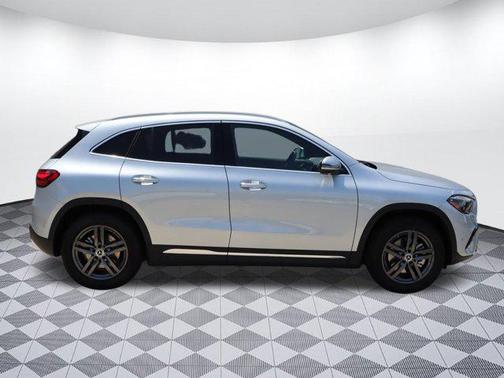 2025 Mercedes-Benz GLA 250 Base