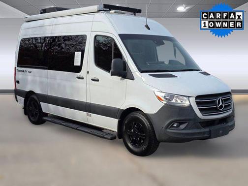 2022 Mercedes-Benz Sprinter 2500 Standard Roof