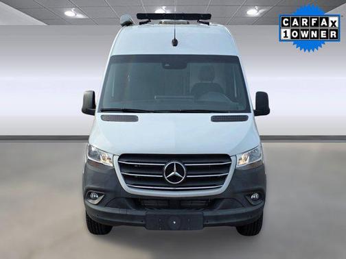 2022 Mercedes-Benz Sprinter 2500 Standard Roof