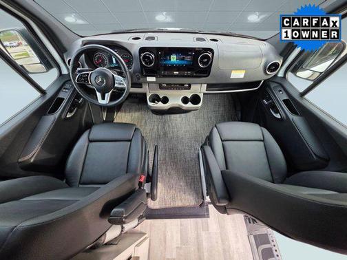 2022 Mercedes-Benz Sprinter 2500 Standard Roof