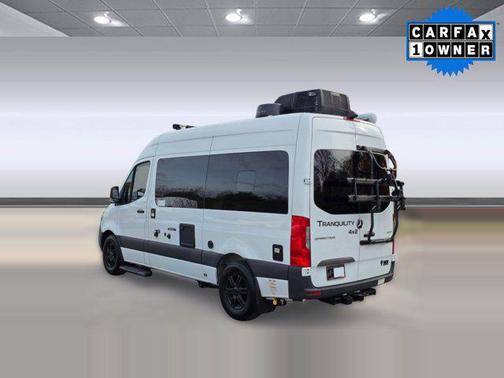 2022 Mercedes-Benz Sprinter 2500 Standard Roof